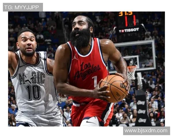 勇士与快船精彩对决新浪直播录像回顾与分析